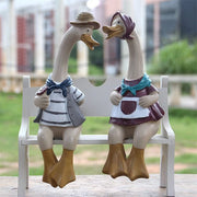 2Pcs Cute Resin Couple Duck Sculpture Statues Garden Ornament Decoration